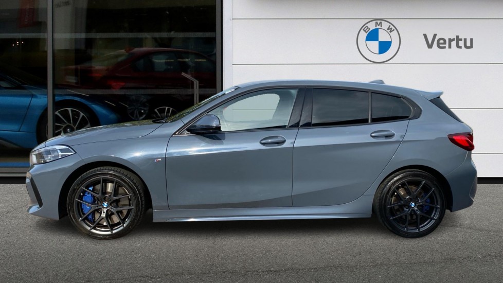 BMW 1 Series 116d M Sport 5dr Diesel Hatchback - Image 3