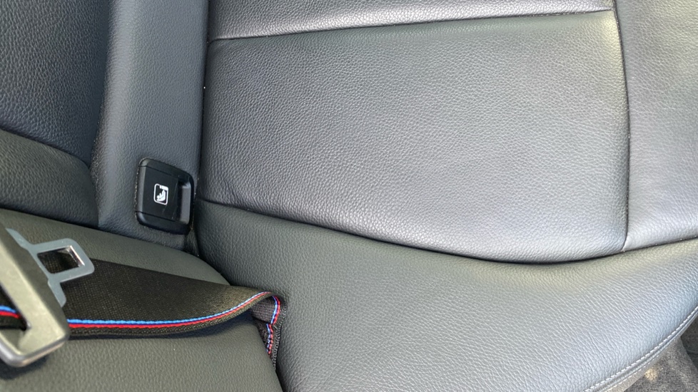 BMW 1 Series 116d M Sport 5dr Diesel Hatchback - Image 39