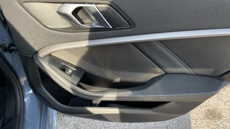 BMW 1 Series 116d M Sport 5dr Diesel Hatchback - Image 40