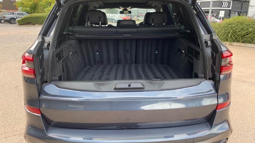BMW X5 xDrive45e M Sport 5dr Auto Estate - Image 13