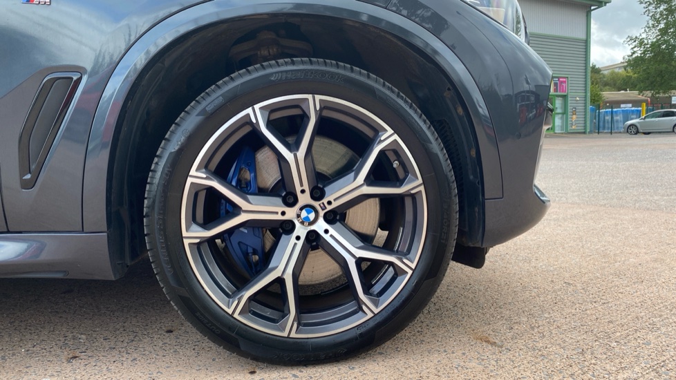 BMW X5 xDrive45e M Sport 5dr Auto Estate - Image 14
