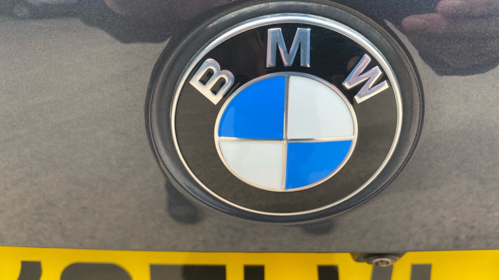 BMW X5 xDrive45e M Sport 5dr Auto Estate - Image 34