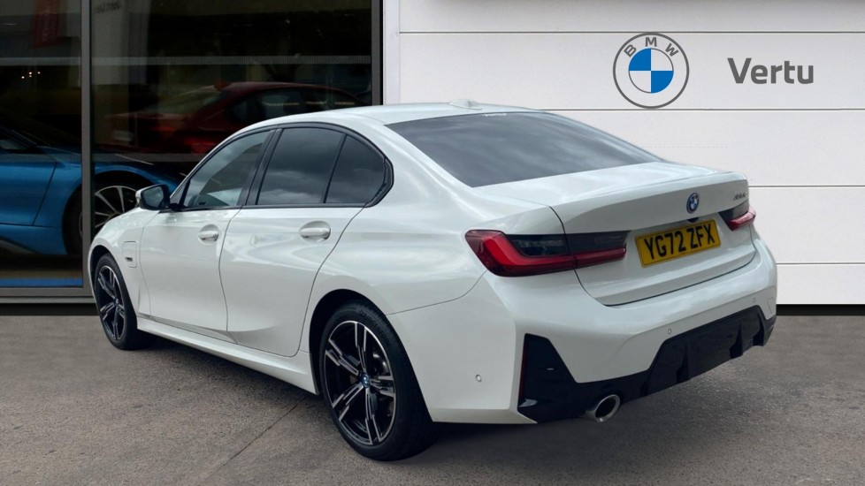 BMW 3 Series 330e M Sport 4dr Step Auto Saloon - Image 2
