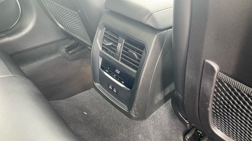BMW 3 Series 330e M Sport 4dr Step Auto Saloon - Image 38