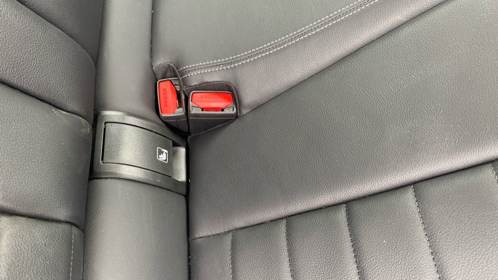 BMW 3 Series 330e M Sport 4dr Step Auto Saloon - Image 41
