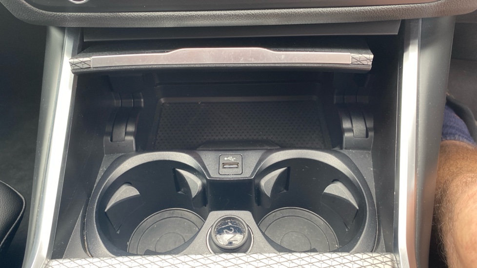BMW 3 Series 330e M Sport 4dr Step Auto Saloon - Image 45