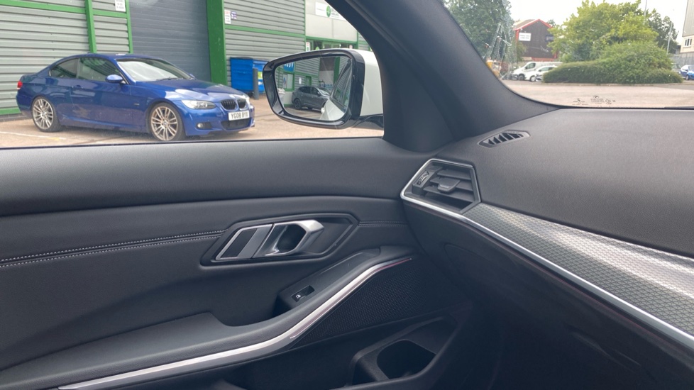BMW 3 Series 330e M Sport 4dr Step Auto Saloon - Image 47