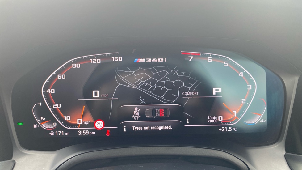 BMW 3 Series M340i xDrive 4dr Step Auto Petrol Saloon - Image 9
