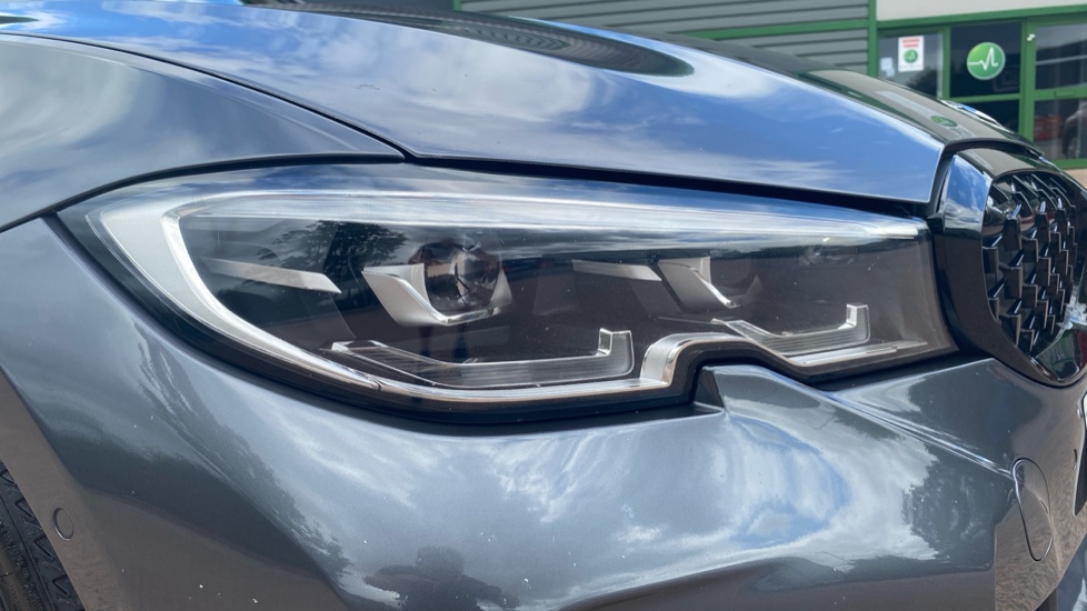 BMW 3 Series M340i xDrive 4dr Step Auto Petrol Saloon - Image 23