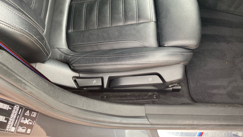BMW 3 Series M340i xDrive 4dr Step Auto Petrol Saloon - Image 44