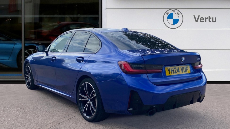 BMW 3 Series 320i M Sport 4dr Step Auto Petrol Saloon - Image 2