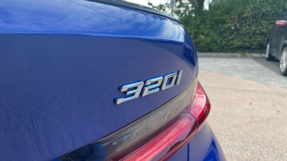 BMW 3 Series 320i M Sport 4dr Step Auto Petrol Saloon - Image 37