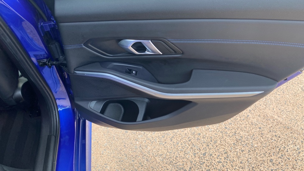 BMW 3 Series 320i M Sport 4dr Step Auto Petrol Saloon - Image 42