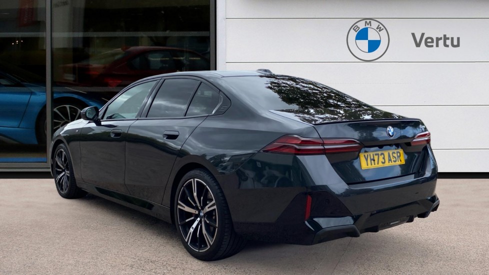 BMW 5 Series 520i M Sport Pro 4dr Auto Petrol Saloon - Image 2