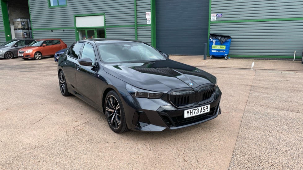 BMW 5 Series 520i M Sport Pro 4dr Auto Petrol Saloon - Image 24