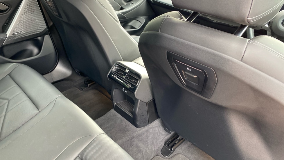 BMW 5 Series 520i M Sport Pro 4dr Auto Petrol Saloon - Image 44