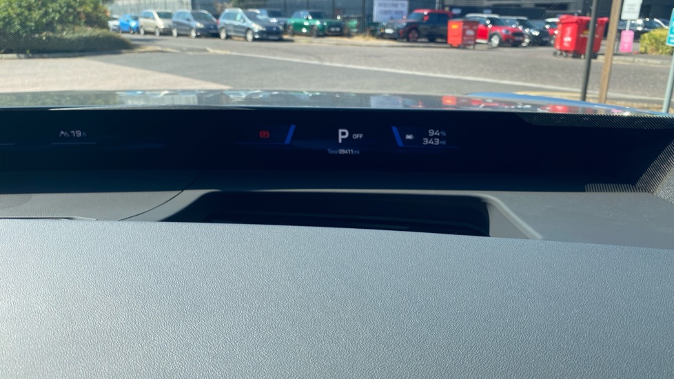 BMW iX3 345kW xDrive50 M Sport 113kWh 5dr Auto Tech+/22kW Electric Estate - Image 9