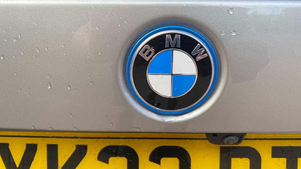 BMW iX1 230kW xDrive30 M Sport 65kWh 5dr Auto Electric Estate - Image 37