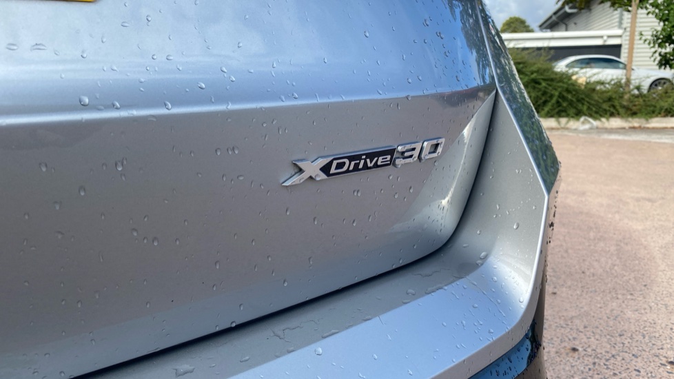 BMW iX1 230kW xDrive30 M Sport 65kWh 5dr Auto Electric Estate - Image 38