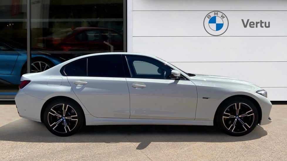 BMW 3 Series 330e M Sport 4dr Step Auto Saloon - Image 3