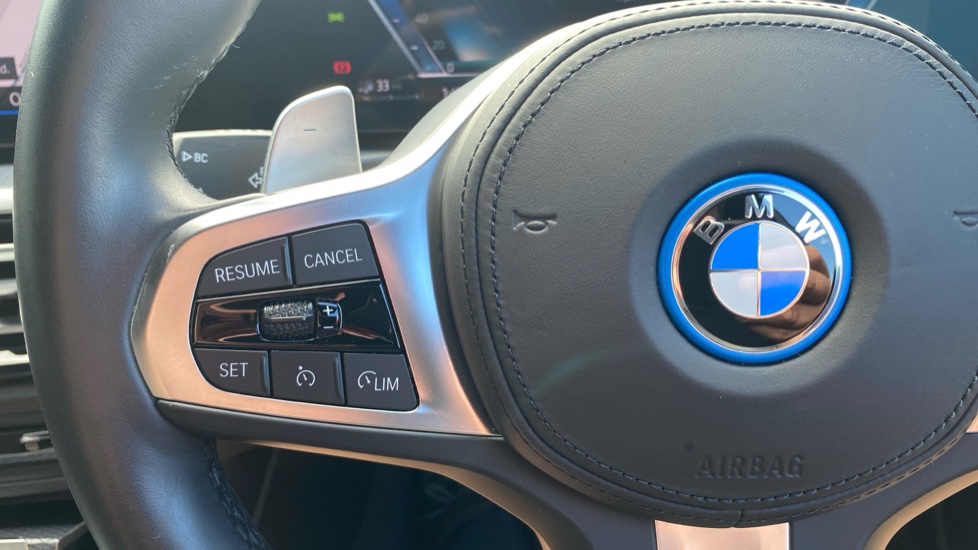 BMW 3 Series 330e M Sport 4dr Step Auto Saloon - Image 18