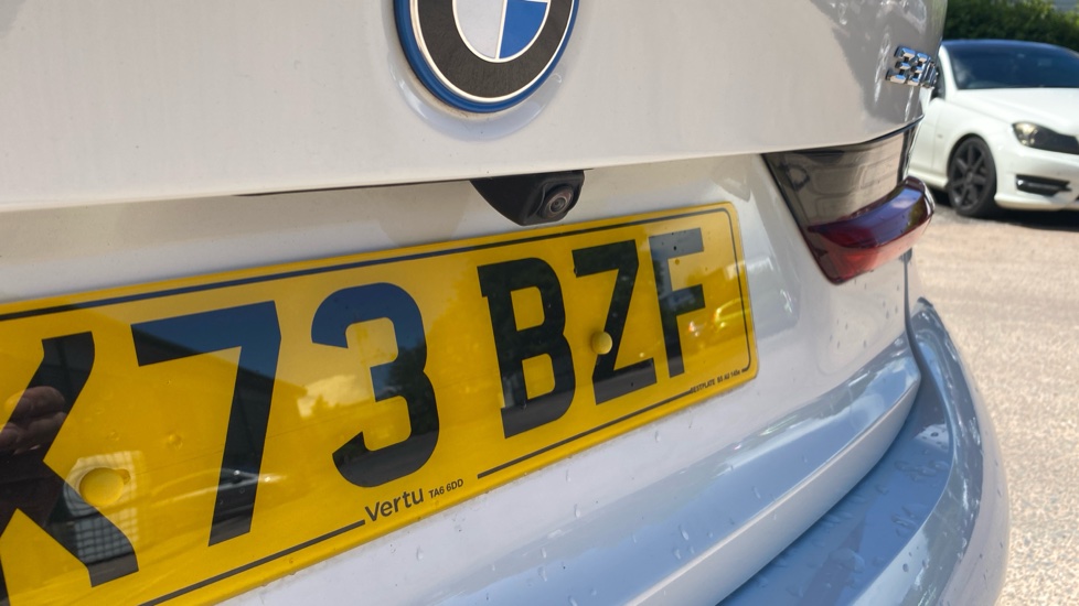 BMW 3 Series 330e M Sport 4dr Step Auto Saloon - Image 33