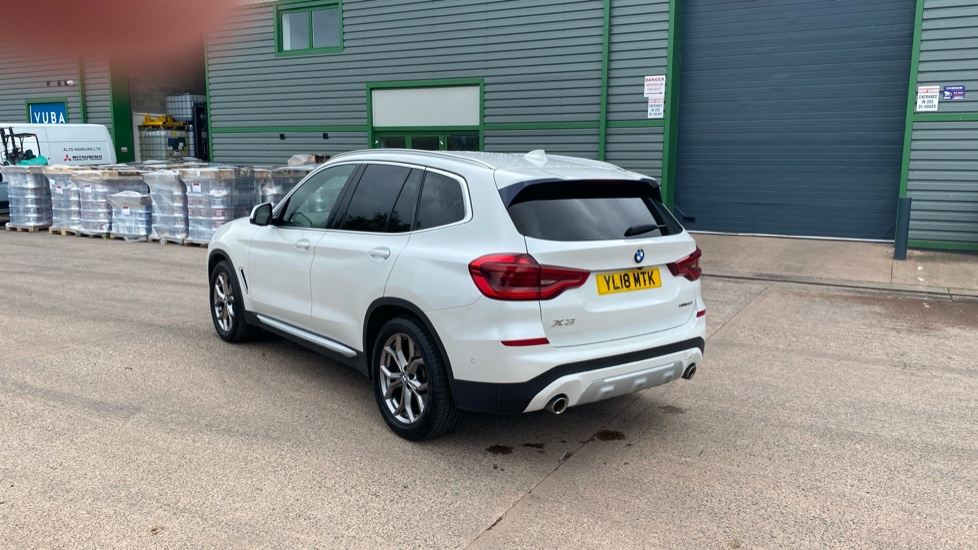 BMW X3 xDrive20i xLine 5dr Step Auto Petrol Estate - Image 27