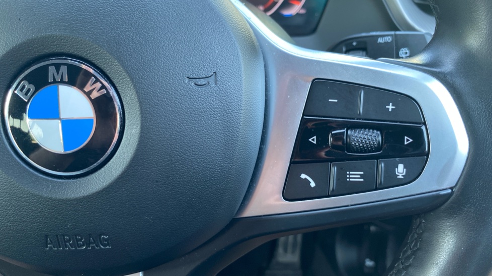 BMW 1 Series 118i [136] M Sport 5dr Step Auto [LCP/Pro pk] Petrol Hatchback - Image 18