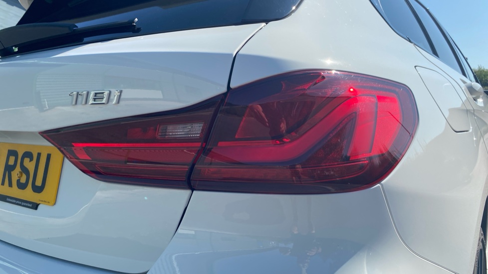 BMW 1 Series 118i [136] M Sport 5dr Step Auto [LCP/Pro pk] Petrol Hatchback - Image 22