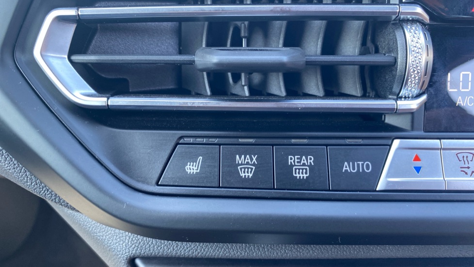 BMW 1 Series 118i [136] M Sport 5dr Step Auto [LCP/Pro pk] Petrol Hatchback - Image 42