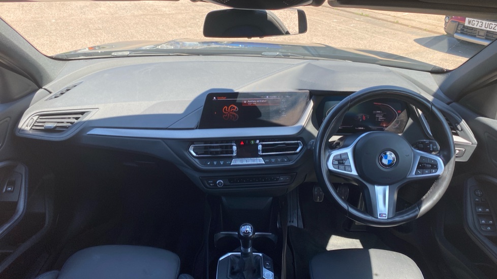BMW 1 Series 118i [136] M Sport 5dr [Live Cockpit Professional] Petrol Hatchback - Image 4