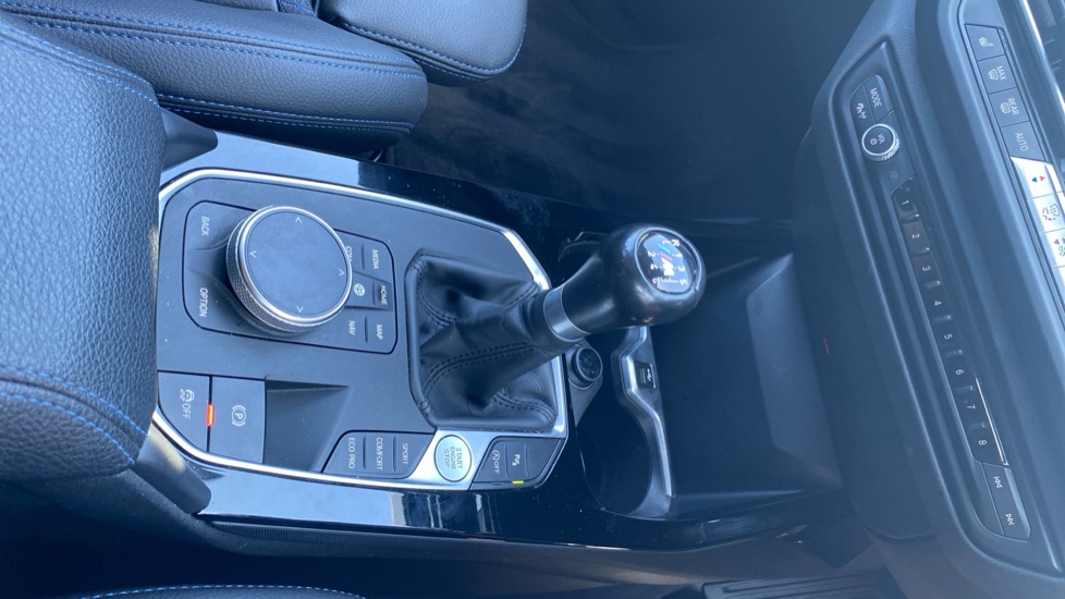 BMW 1 Series 118i [136] M Sport 5dr [Live Cockpit Professional] Petrol Hatchback - Image 19