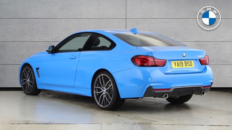 BMW 4 Series 440i M Sport 2dr Auto [Professional Media] Petrol Coupe - Image 2