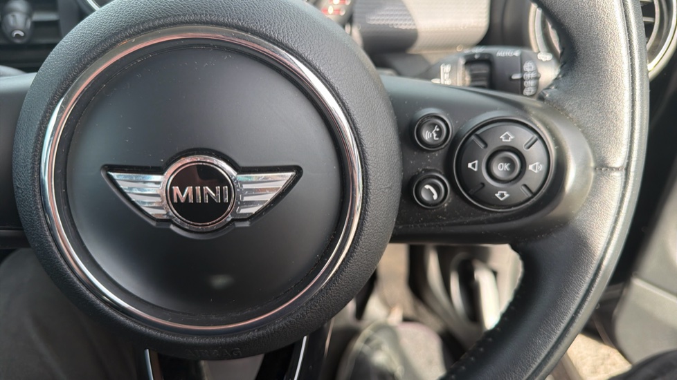 MINI Hatchback 1.5 Cooper 3dr Petrol Hatchback - Image 18