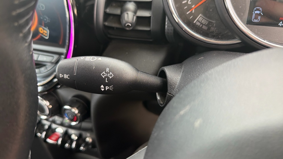 MINI Hatchback 1.5 Cooper 3dr Petrol Hatchback - Image 25