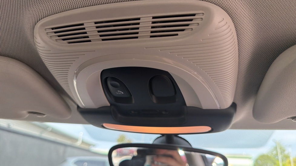 MINI Hatchback 1.5 Cooper 3dr Petrol Hatchback - Image 27