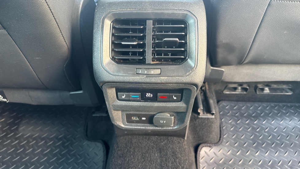 SEAT Tarraco 1.5 EcoTSI Xcellence Lux 5dr Petrol Estate - Image 37