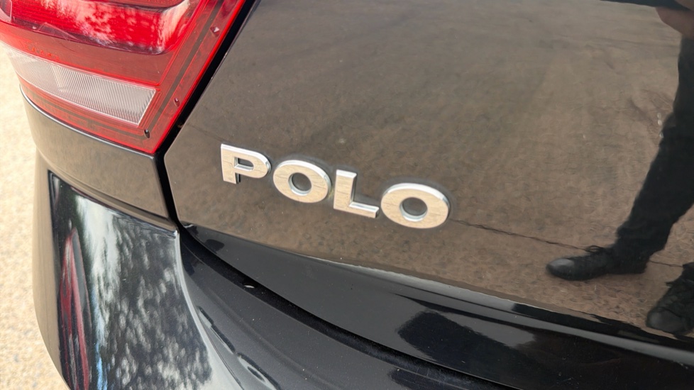 Volkswagen Polo 1.0 SE 5dr Petrol Hatchback - Image 38