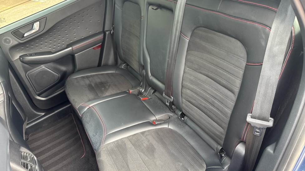 Ford Kuga 2.5 PHEV ST-Line X Edition 5dr CVT Estate - Image 12