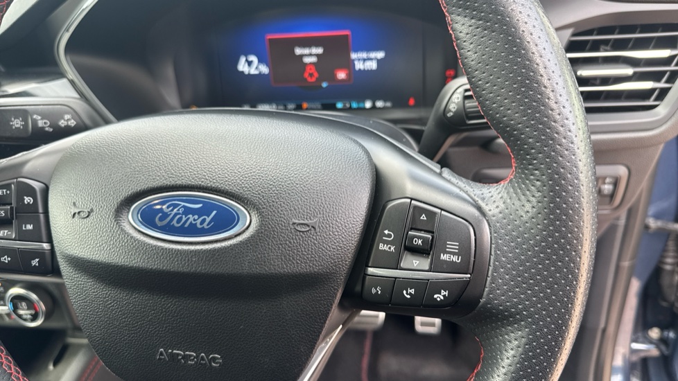 Ford Kuga 2.5 PHEV ST-Line X Edition 5dr CVT Estate - Image 18