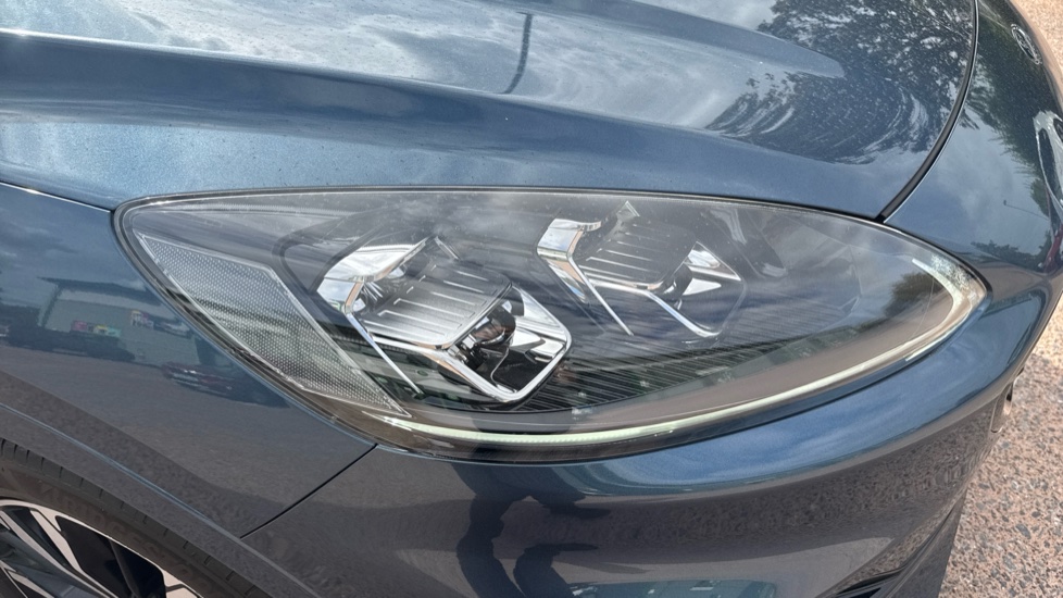 Ford Kuga 2.5 PHEV ST-Line X Edition 5dr CVT Estate - Image 23