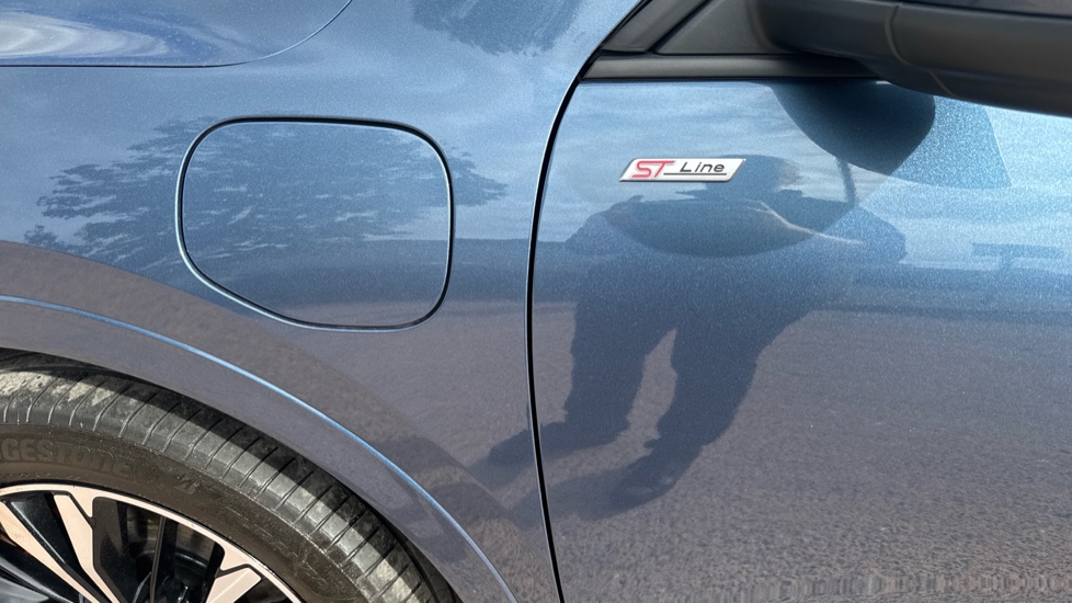 Ford Kuga 2.5 PHEV ST-Line X Edition 5dr CVT Estate - Image 30