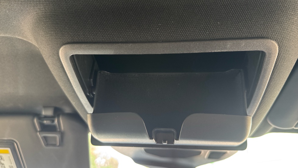 Ford Kuga 2.5 PHEV ST-Line X Edition 5dr CVT Estate - Image 61