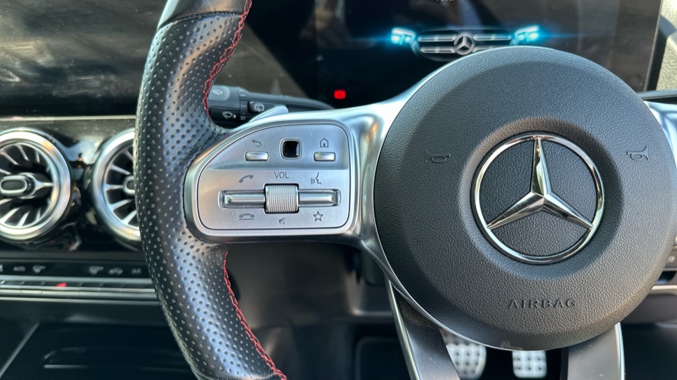 Mercedes-Benz GLA 250 AMG Line Premium Plus 5dr Auto Petrol Hatchback - Image 17