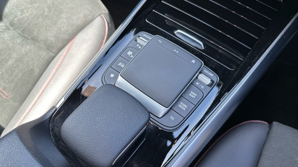 Mercedes-Benz GLA 250 AMG Line Premium Plus 5dr Auto Petrol Hatchback - Image 19