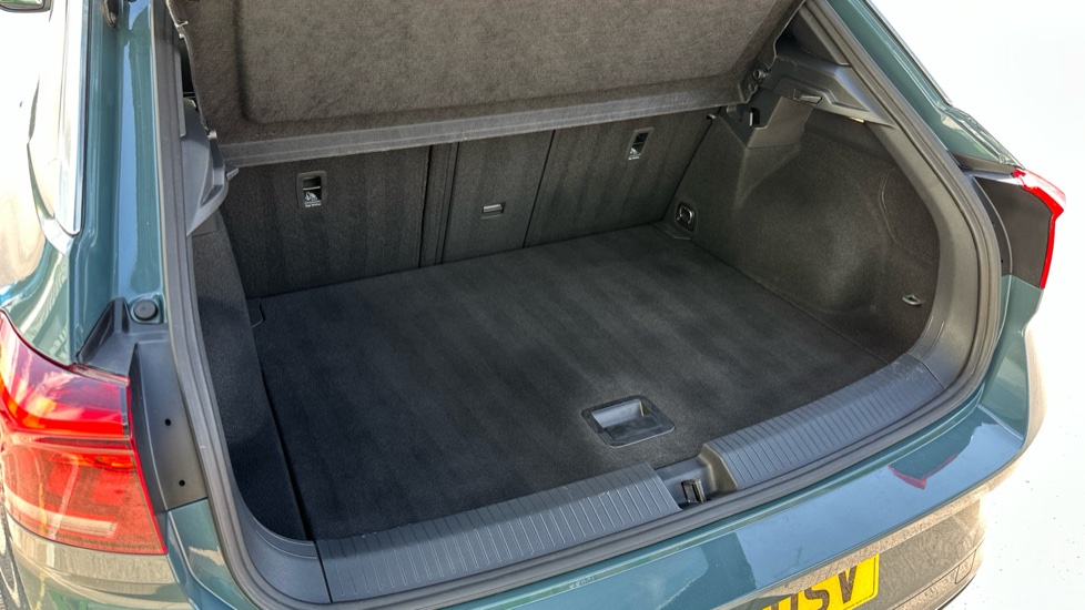 Volkswagen T-Roc 2.0 TDI 150 EVO R-Line 5dr DSG Diesel Hatchback - Image 30