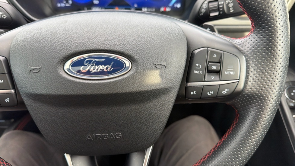 Ford Kuga 2.5 FHEV ST-Line Edition 5dr CVT Hybrid Estate - Image 18