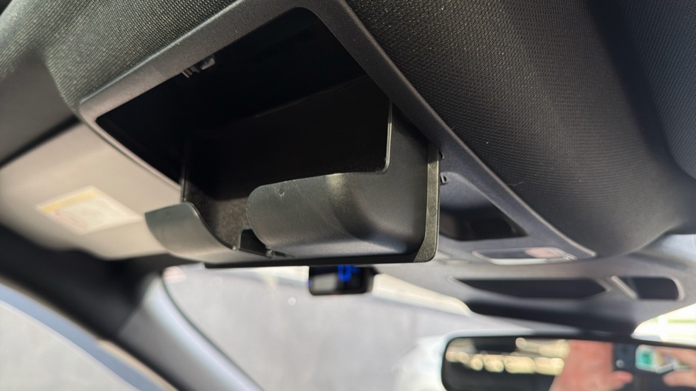 Ford Kuga 2.5 FHEV ST-Line Edition 5dr CVT Hybrid Estate - Image 30