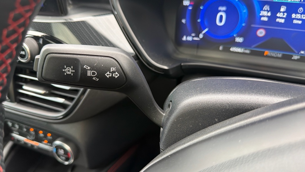 Ford Kuga 2.5 FHEV ST-Line Edition 5dr CVT Hybrid Estate - Image 33