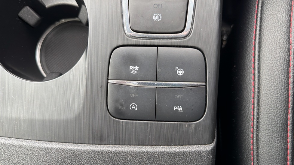 Ford Kuga 2.5 FHEV ST-Line Edition 5dr CVT Hybrid Estate - Image 36